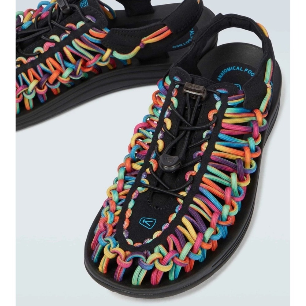 KEEN Uneek Sandals Black Rainbow Paracord Bungee 1025191 Size 6